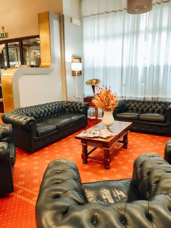 Eurohotel Пьяченца Экстерьер фото