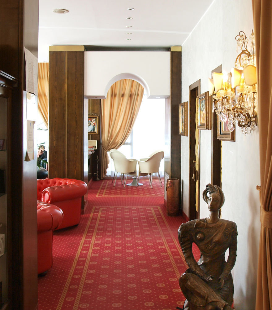 Eurohotel Пьяченца Экстерьер фото